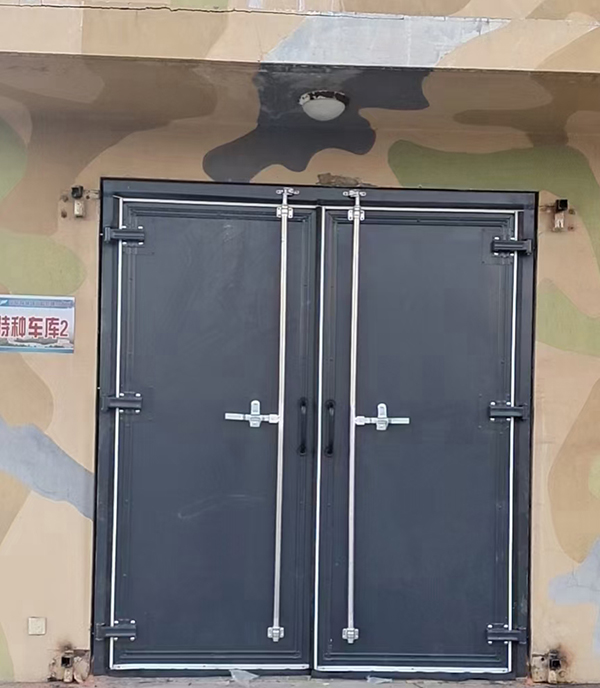 克孜勒苏柯尔克孜工业平开门