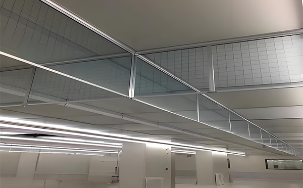 克孜勒苏柯尔克孜玻璃挡烟垂壁