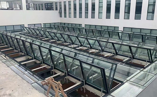 百安科技有限公司近期克孜勒苏柯尔克孜排烟窗项目案例分享 百安科技有限公司近期克孜勒苏柯尔克孜排烟窗项目案例分享