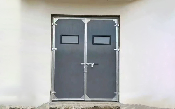 克孜勒苏柯尔克孜工业门在高温作业区域的运行表现