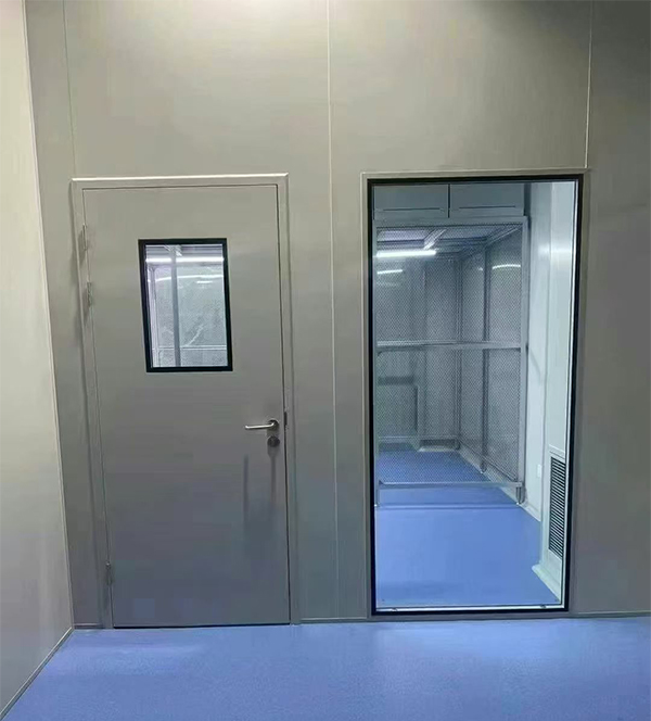 学校教学楼完成克孜勒苏柯尔克孜防火门标准化安装